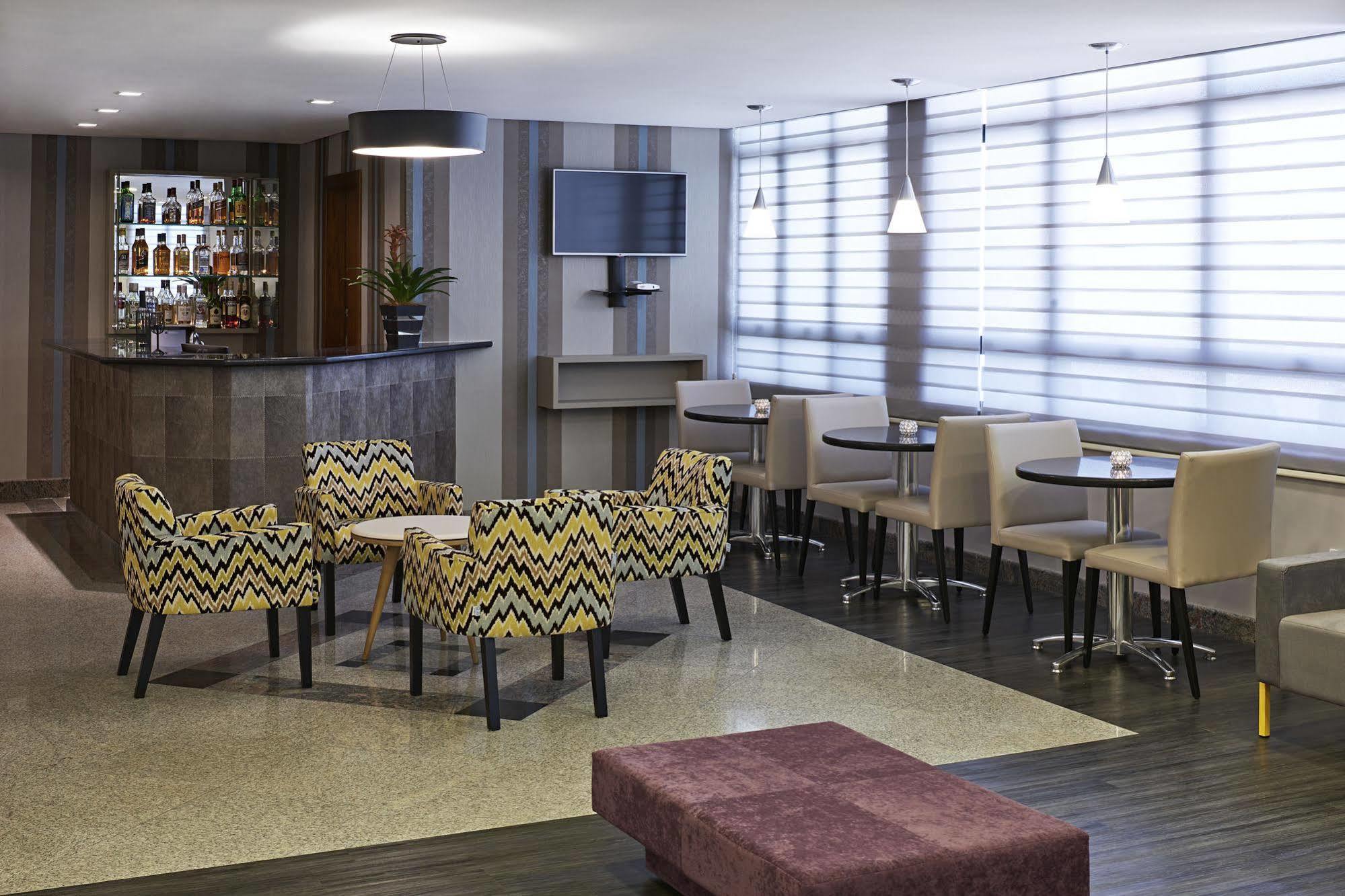 Mercure Florianopolis Centro Exterior photo
