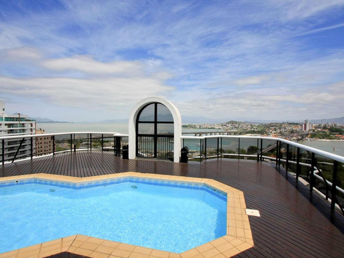 Mercure Florianopolis Centro Exterior photo